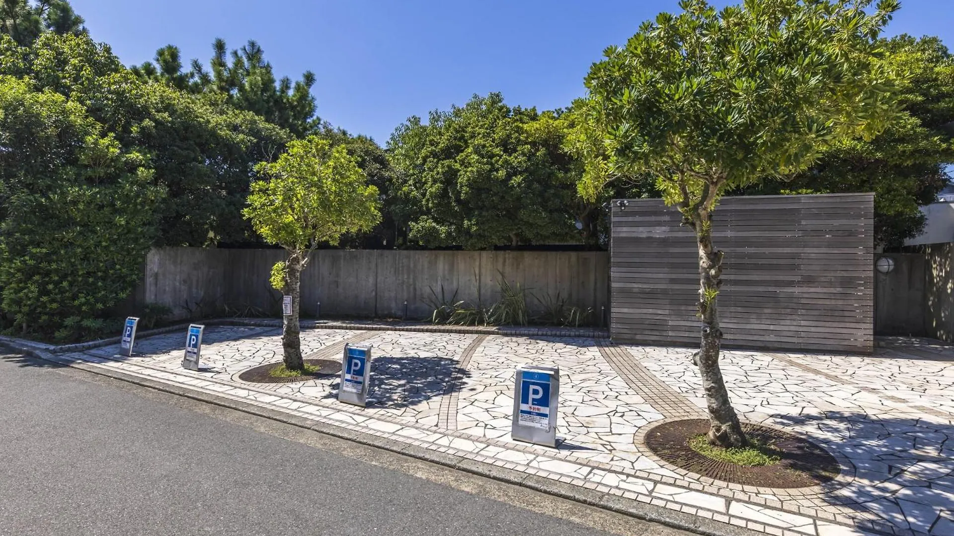 Webase Kamakura Hotel Japan
